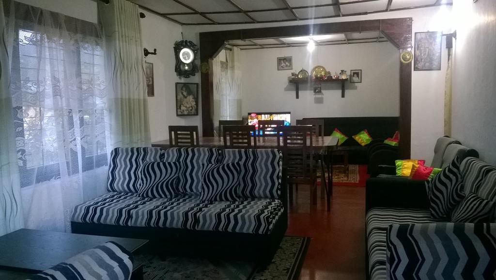 Srihelyes Inn Nuwara Eliya Eksteriør bilde